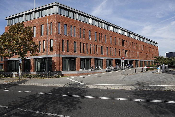 Foto Sociale Zaken gebouw Randwycksingel